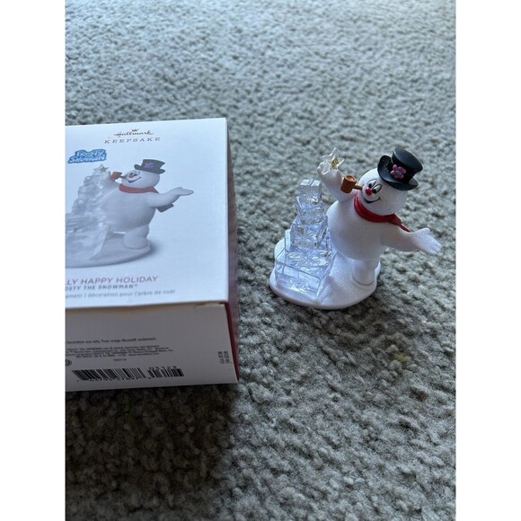 Hallmark Keepsake 2018 A Jolly Happy Holiday Frosty the Snowman Ornament - Picture 1 of 6